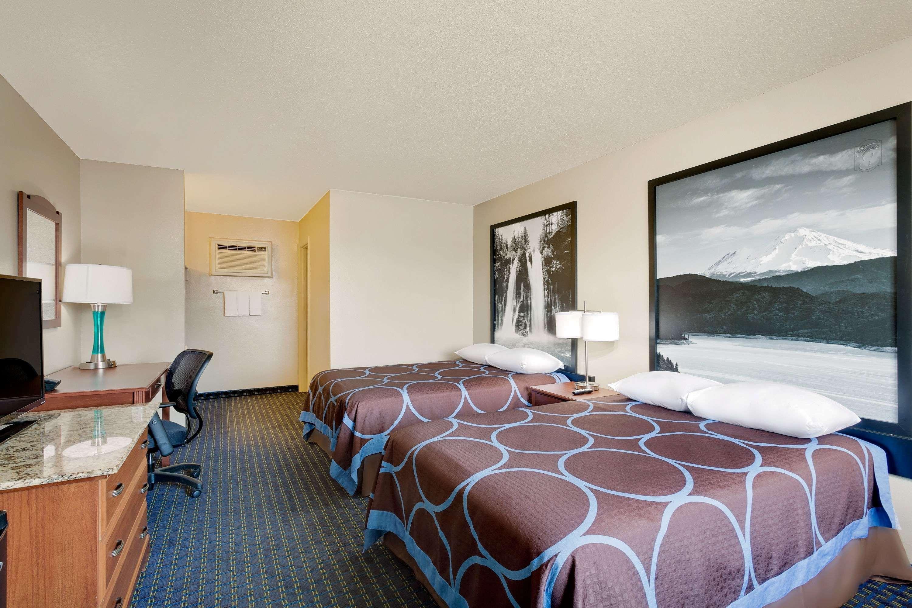 Super 8 By Wyndham Alturas Hotel Exterior foto